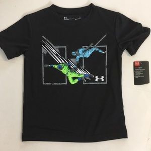 🔹NWT Under Armour Heatgear Tee boys 5